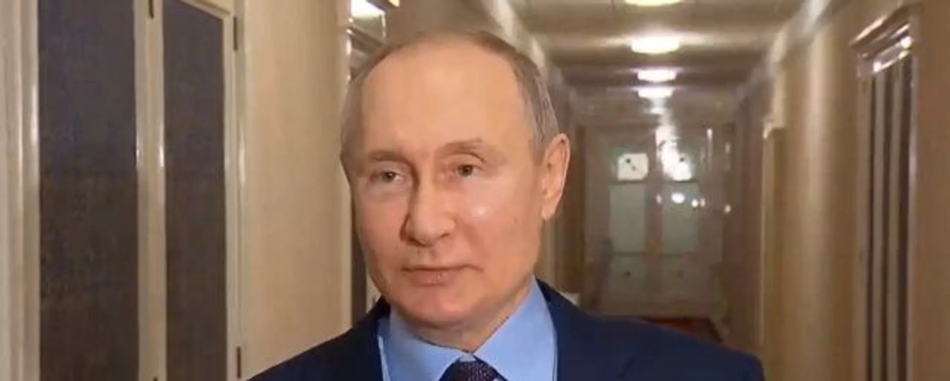 Эффект положительный, побочных явлений нет - Путин о второй прививке  - Sputnik Тоҷикистон, 1920, 14.04.2021