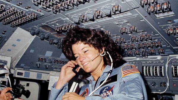 Первая женщина Америки, побывавшая в космосе Салли Райд - Sputnik Тоҷикистон
