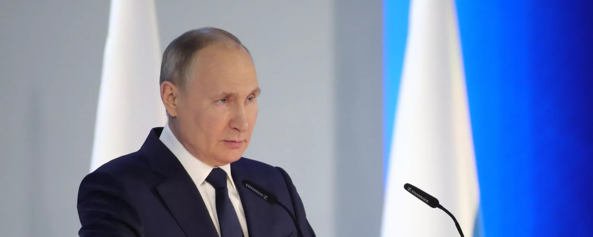 Президент РФ Владимир Путин - Sputnik Тоҷикистон, 1920, 10.05.2021