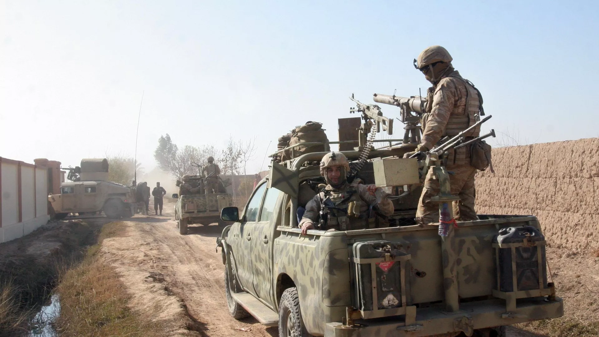 Патруль военных в Афганистане