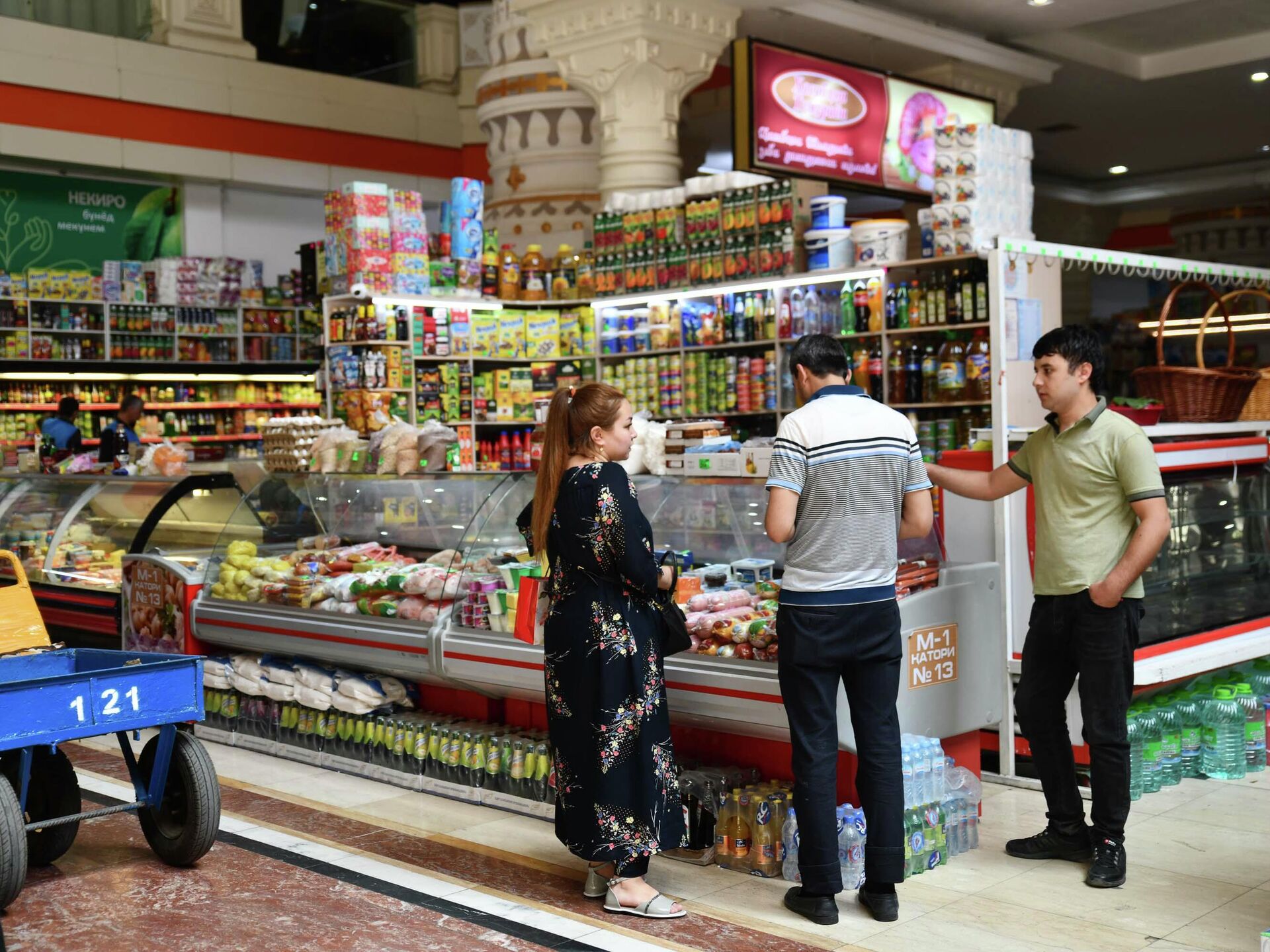 Прогноз таджикистан сегодня. Рынок Мехргон в Душанбе. Инфляция в Таджикистане. Инфляция в Таджикистане 2023. Таваррум фото.