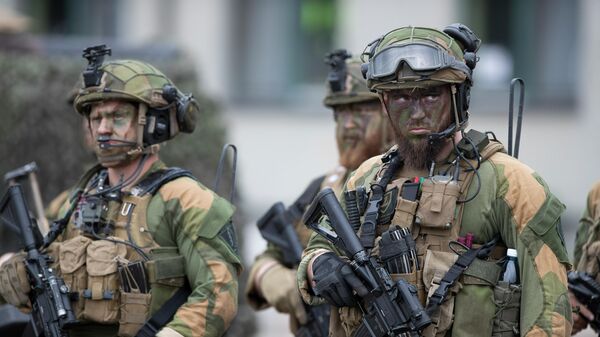 Норвежские солдаты батальона усиленного передового присутствия НАТО - Sputnik Тоҷикистон