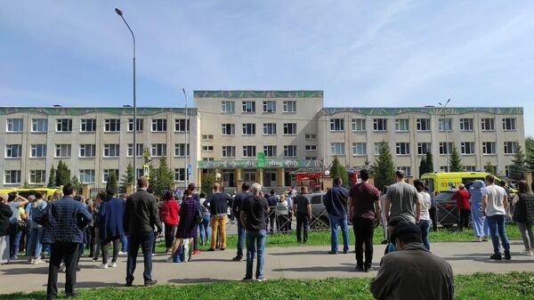 Казанская школа где произошла стрельба - Sputnik Таджикистан