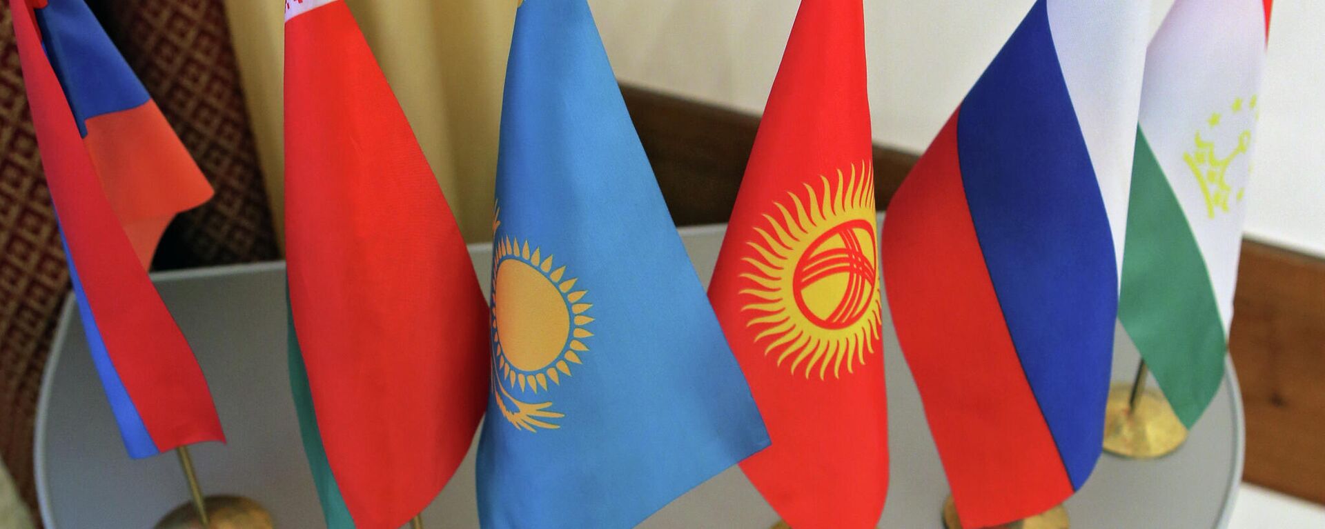 Флаги-стран участниц ОДКБ - Sputnik Таджикистан, 1920, 24.08.2021