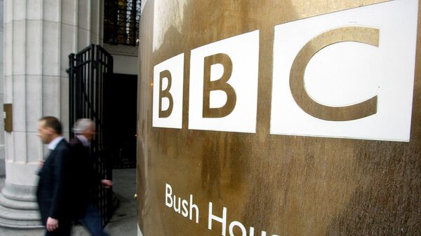 Здания BBC Bush House в Лондоне - Sputnik Тоҷикистон