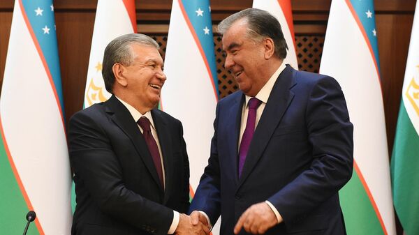 Президент Узбекистана Шавкат Мирзиеев и президент Таджикистана Эмомали Рахмон - Sputnik Таджикистан