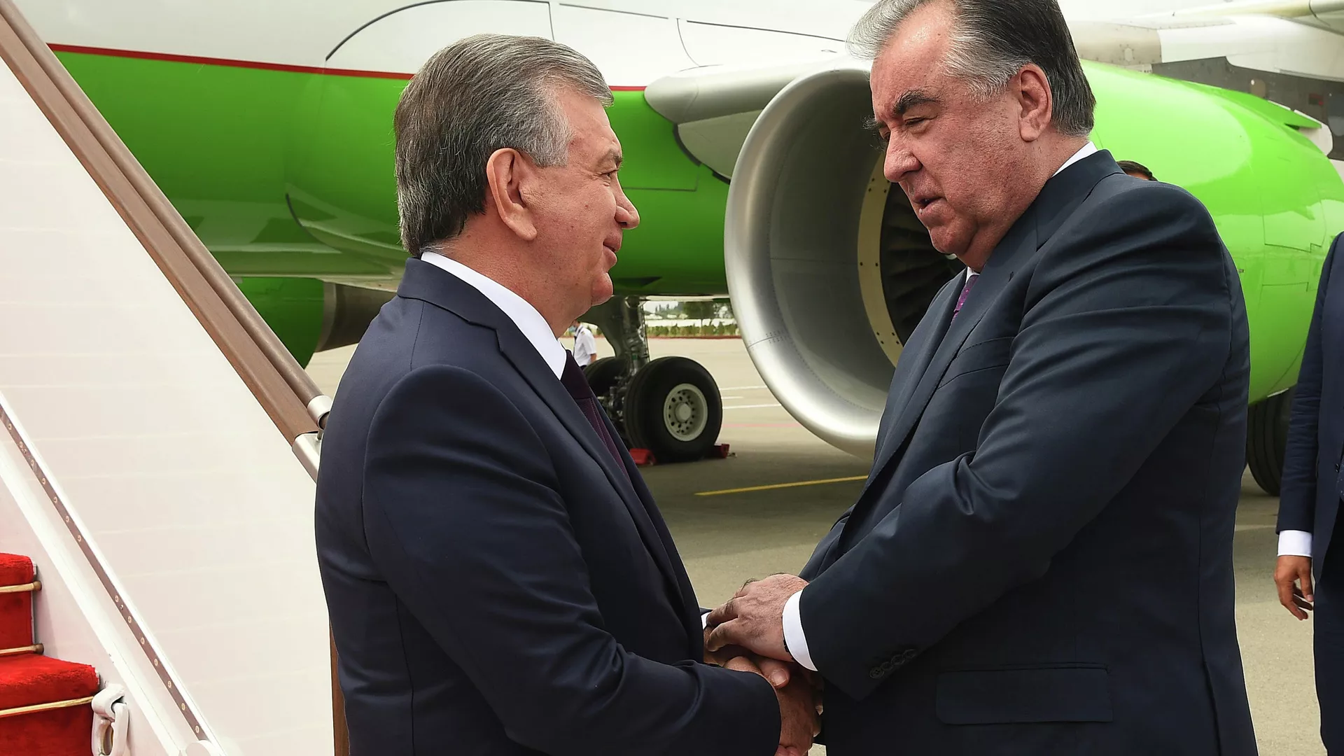 Президент Узбекистана Шавкат Мирзиеев и президент Таджикистана Эмомали Рахмон