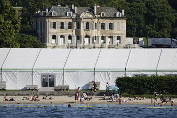 'Villa La Grange' макони баргузории мулоқоти президенти ИМА Ҷо Байден ва президенти Русия Владимир Путин аст. Ин мулоқот рӯзи чоршанбеи 16 июни баргузор мегардад 'Villa La Grange' макони баргузории мулоқоти президенти ИМА Ҷо Байден ва президенти Русия Владимир Путин аст. Ин мулоқот рӯзи чоршанбеи 16 июни баргузор мегардад - Sputnik Тоҷикистон