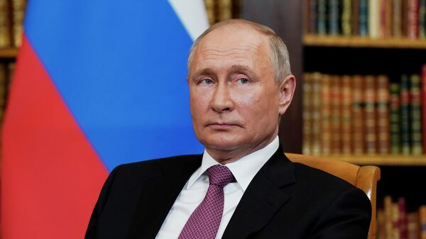 Президент России Владимир Путин - Sputnik Таджикистан