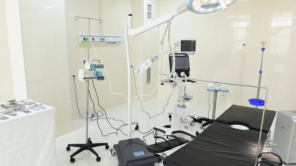 Эмомали Рахмон открыл областную инфекционную больницу в Дангаринском районе  - Sputnik Таджикистан