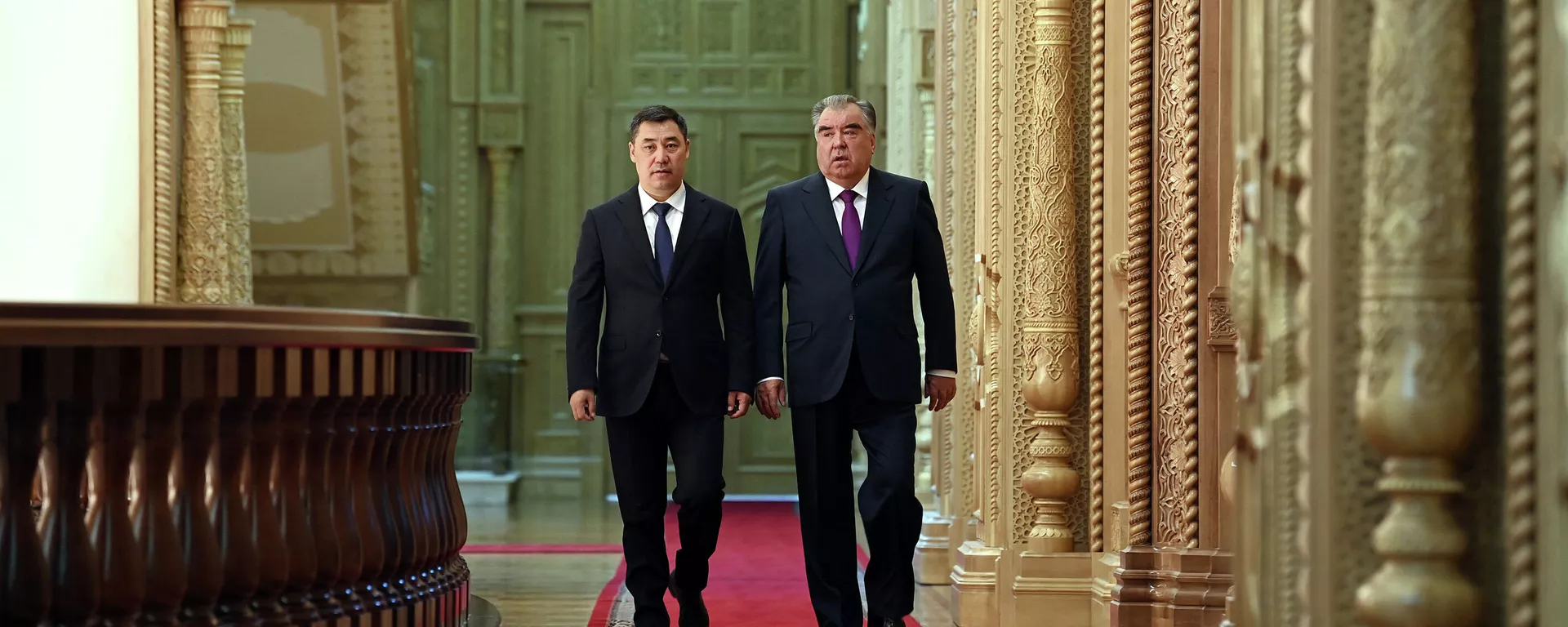 Встреча президента Таджикистана Эмомали Рахмона и президента Кыргызстана Содира Джабборова - Sputnik Тоҷикистон, 1920, 29.06.2021