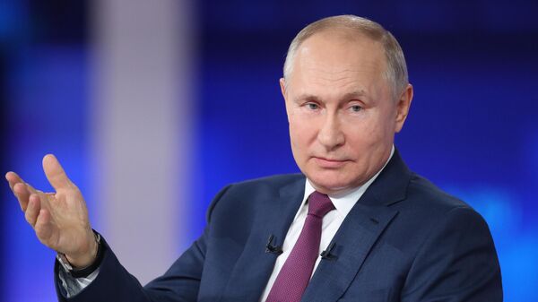 Президент РФ Владимир Путин - Sputnik Тоҷикистон