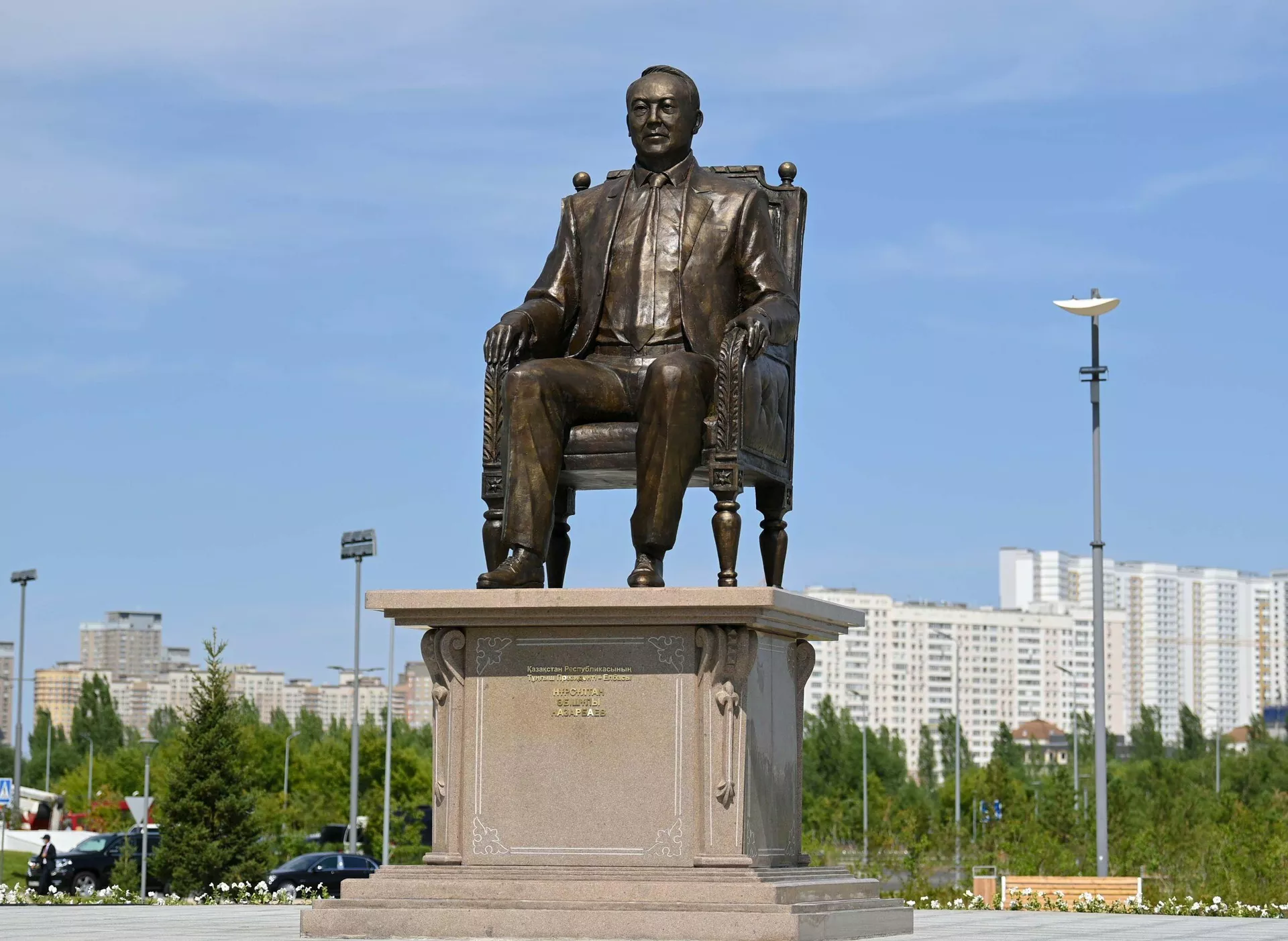 Тандиси Нурсултон Назарбоев дар шаҳри Нур-Султон - Sputnik Тоҷикистон, 1920, 04.07.2021