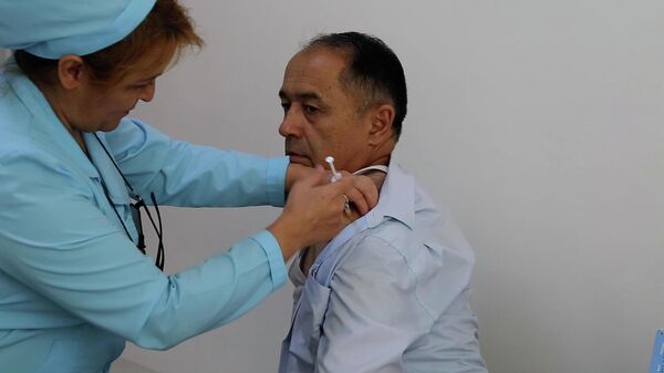 Вакцинация от коронавируса в Таджикистане - Sputnik Таджикистан