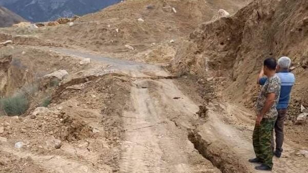 Последствия разрушительного наводнения в Пенджикенте - Sputnik Таджикистан