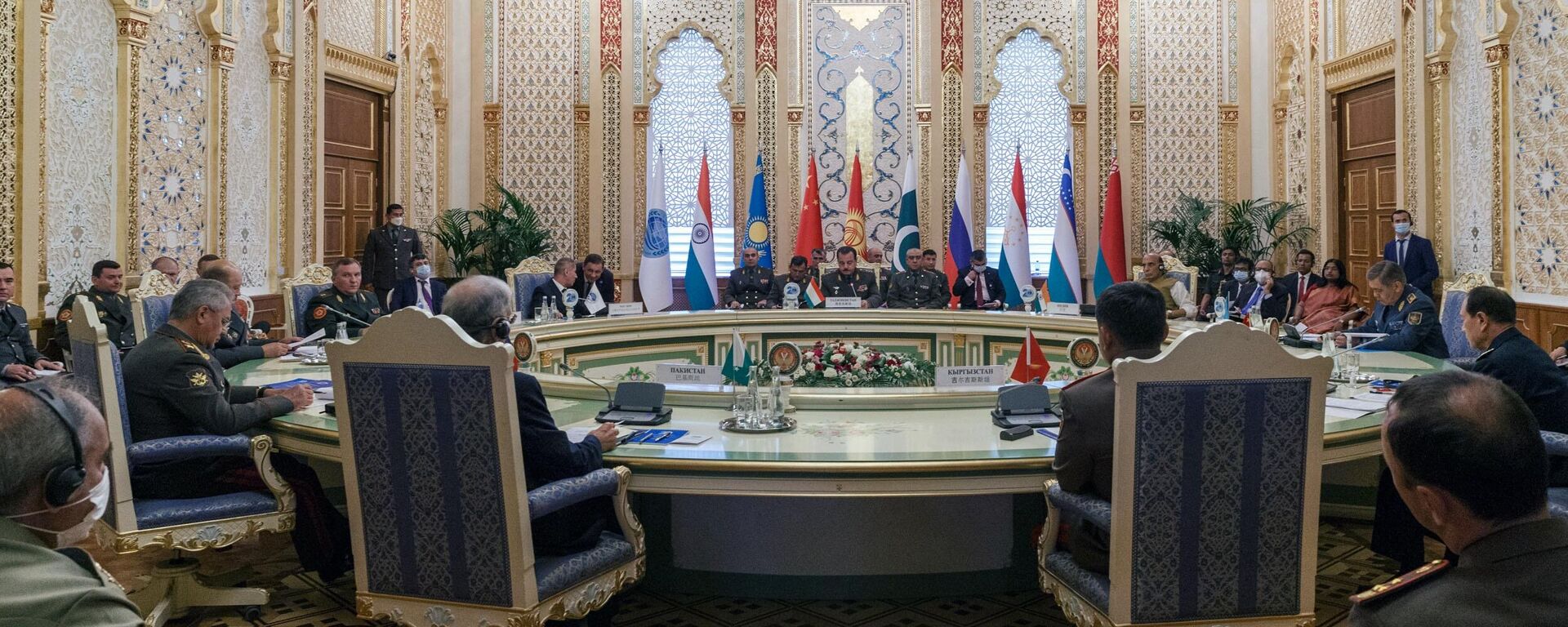 Совещание министров обороны стран ШОС в Душанбе - Sputnik Таджикистан, 1920, 28.07.2021