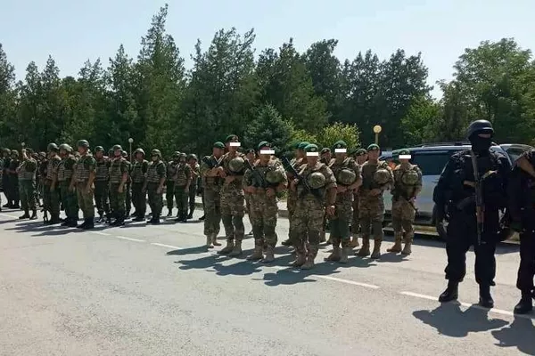 На кыргызско-таджикской границе проводится совместная специальная пограничная операция по противодействию контрабанде - Sputnik Тоҷикистон
