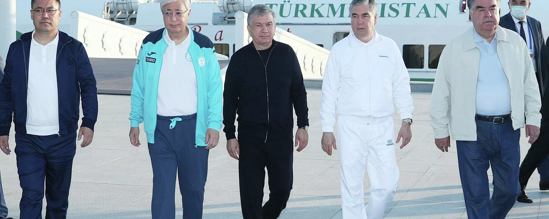 Эмомали Рахмон, Шавкат Мирзеев, Гурбангулы Бердымухамедов, Касым-Жомарт Токаев и Садыр Жапаров - Sputnik Тоҷикистон, 1920, 30.08.2021