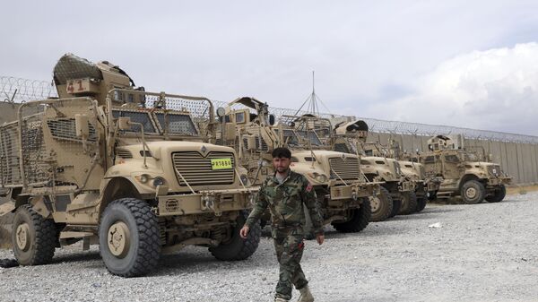 Американские бронемашины MRAP на базе Баграм в Афганистане  - Sputnik Таджикистан