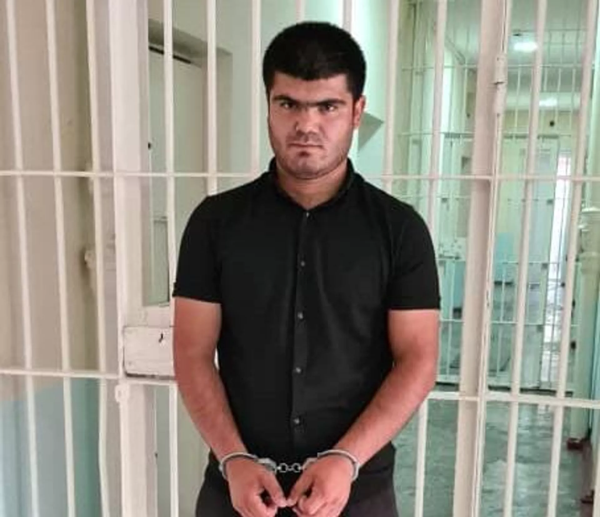 Ҳабси роҳбар ва назоратчии маркази дилхушии Шоми Хатлон” Ҳабси роҳбар ва назоратчии маркази дилхушии Шоми Хатлон” - Sputnik Тоҷикистон, 1920, 23.08.2021