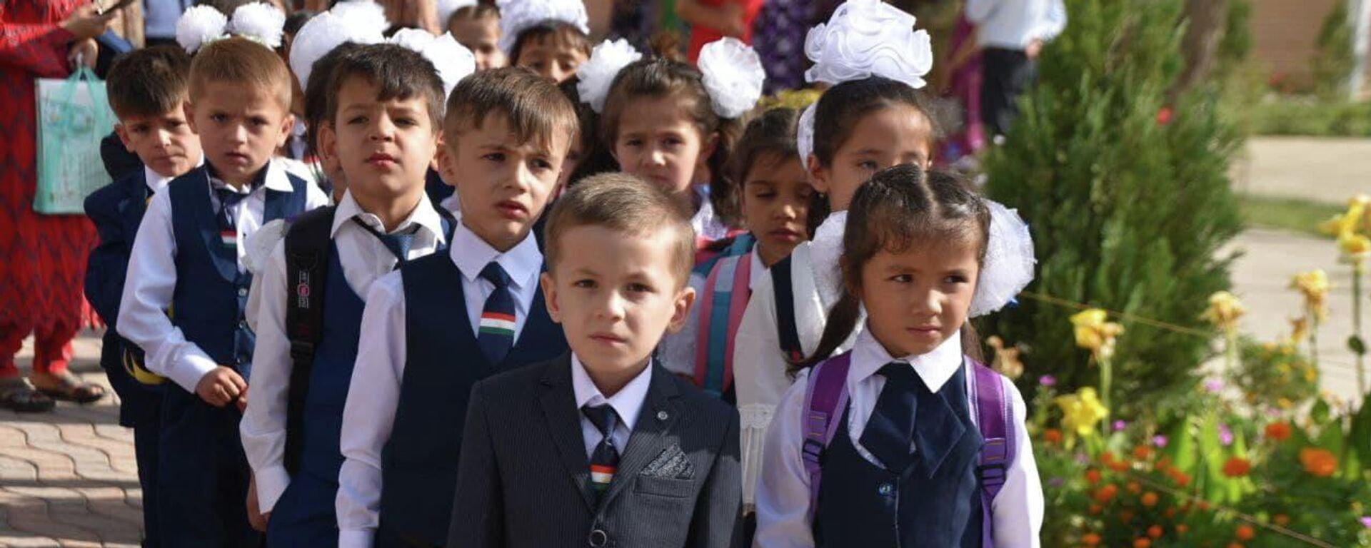 Рӯзи Дониш дар шаҳри Душанбе - Sputnik Тоҷикистон, 1920, 01.09.2021