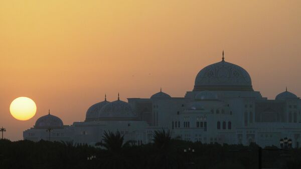 Дворец президента ОАЭ в Абу-Даби. - Sputnik Таджикистан