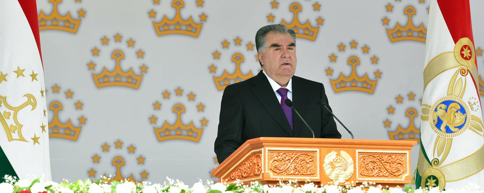 Президент Республики Таджикистан Эмомали Рахмон - Sputnik Таджикистан, 1920, 08.09.2021