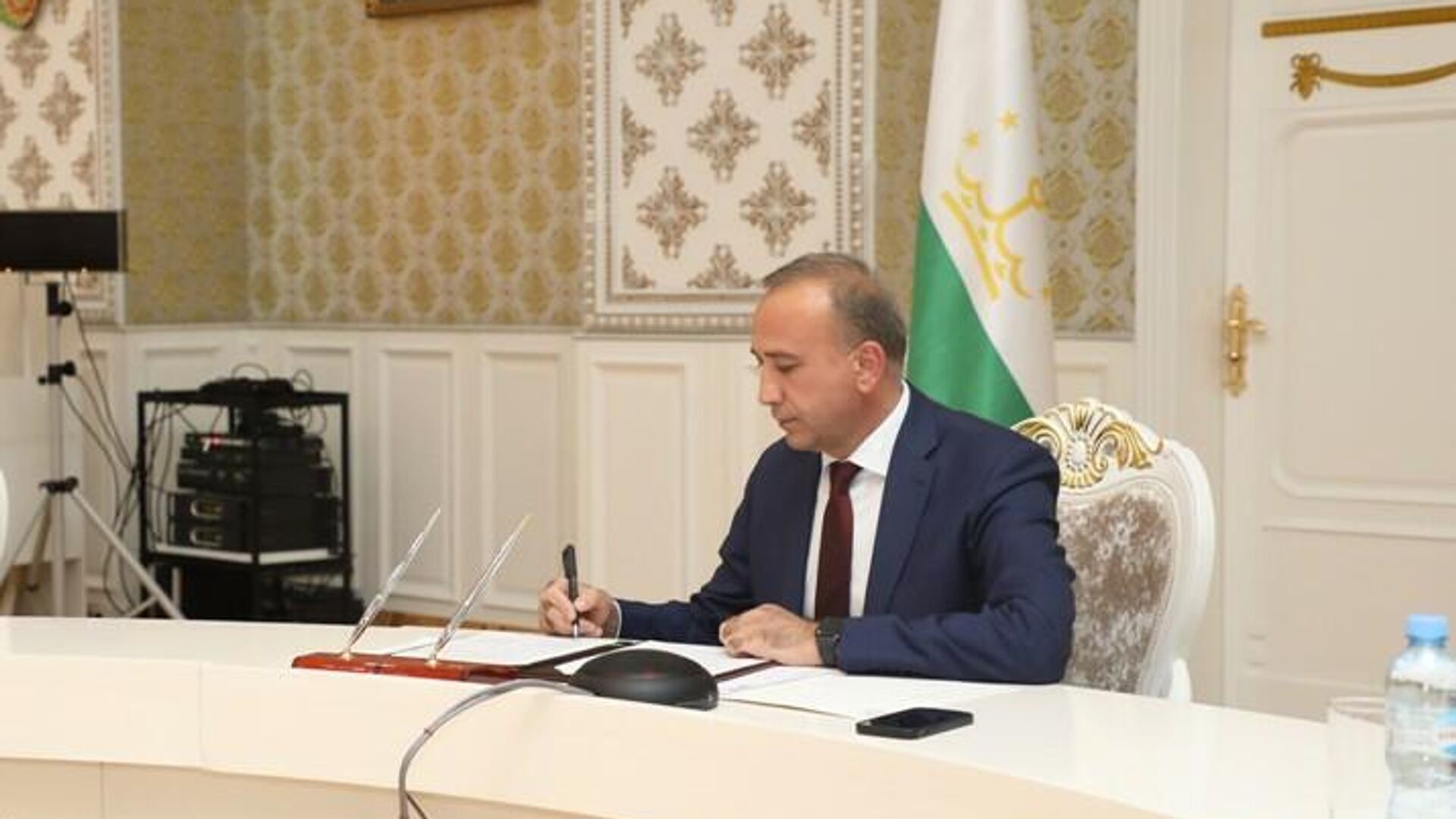 НБТ И Центробанк РФ подписали соглашения - Sputnik Таджикистан, 1920, 19.06.2022