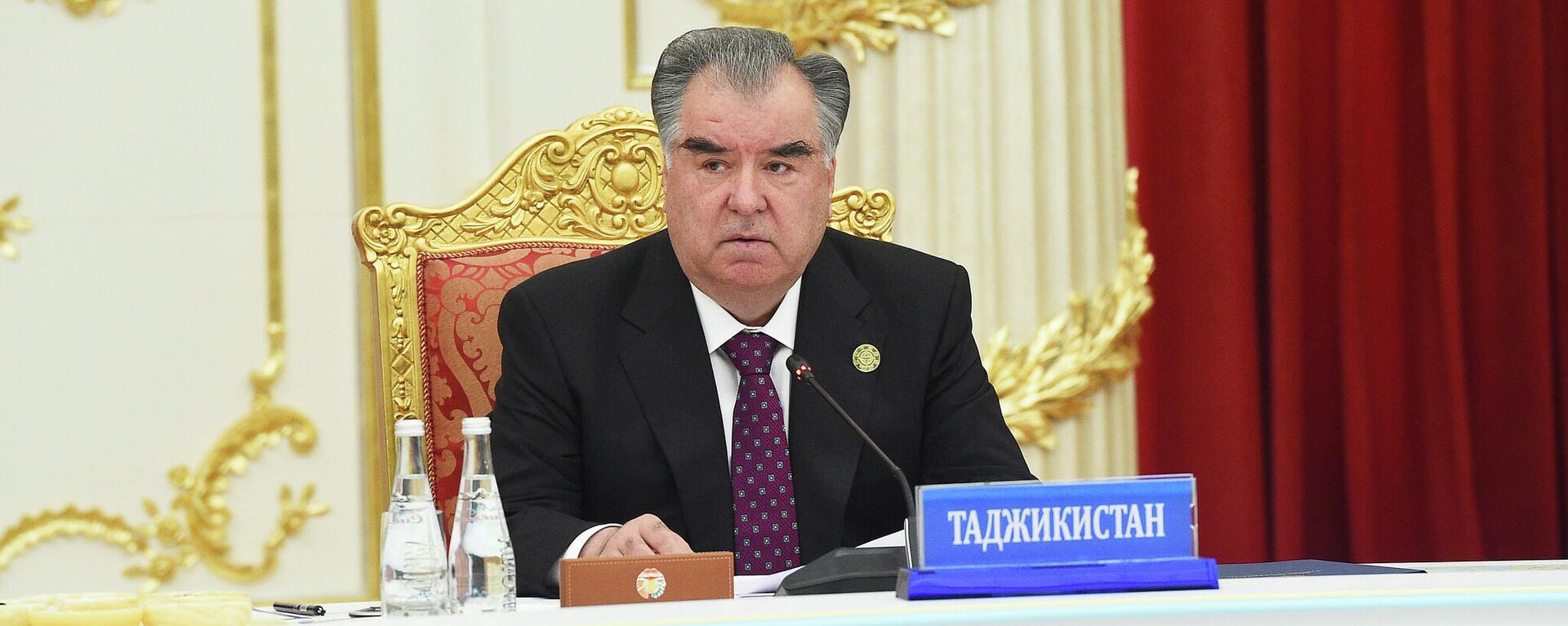 Президент Таджикистана Эмомали Рахмон - Sputnik Таджикистан, 1920, 15.10.2021