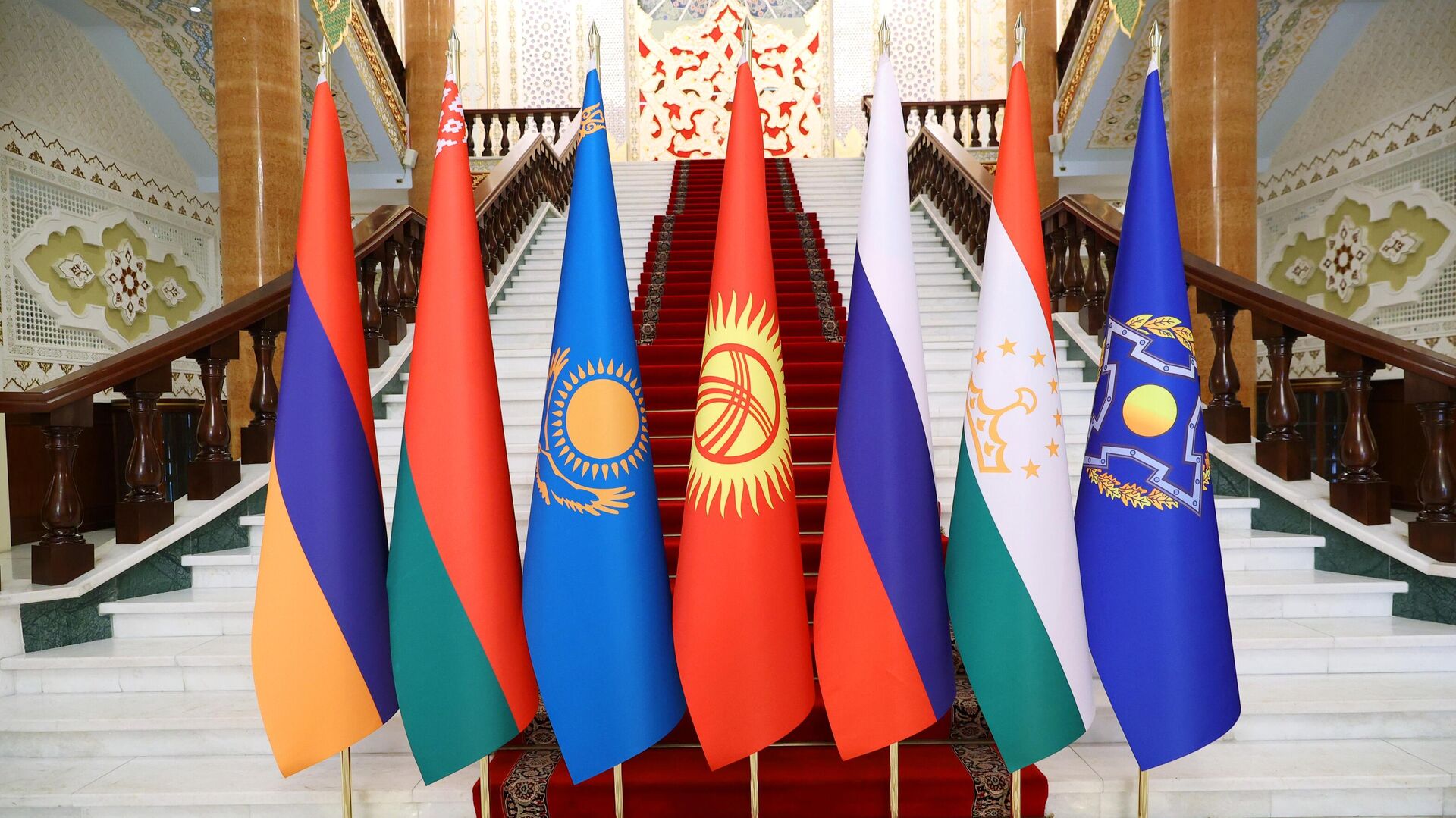 Заседание Совета коллективной безопасности ОДКБ - Sputnik Таджикистан, 1920, 08.01.2022