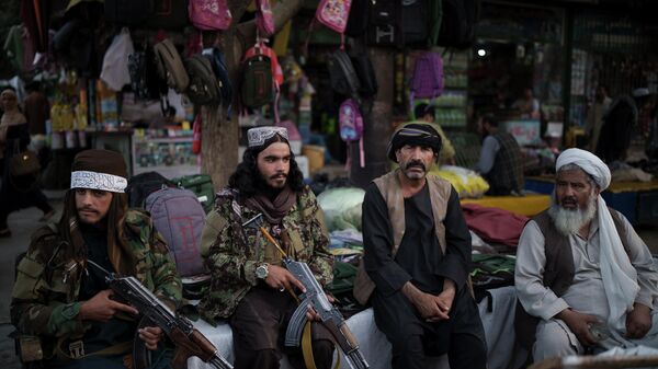 Боевики движения Талибан (террористическая организация, запрещена в России) в Кабуле - Sputnik Тоҷикистон