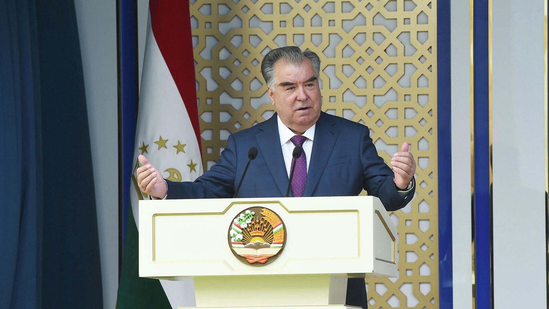 Выступление президента Таджикистана Эмомали Рахмона  - Sputnik Таджикистан, 1920, 04.10.2021