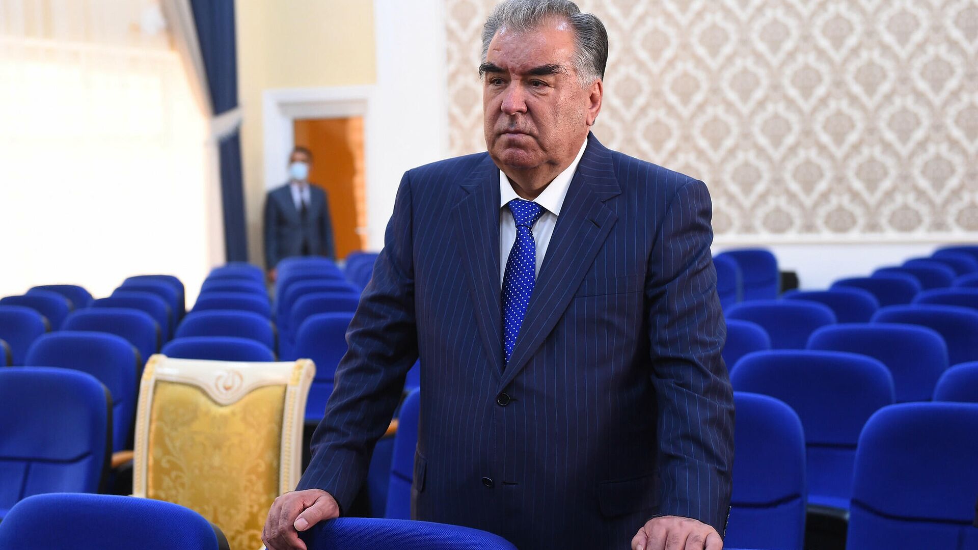 Президент Республики Таджикистан Эмомали Рахмон - Sputnik Таджикистан, 1920, 15.12.2021