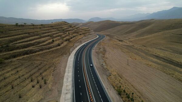 Новая автомобильная дорога Душанбе-Бактрия - Sputnik Таджикистан