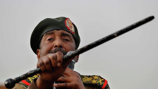 Главнокомандующий вооруженными силами Судана Абдель Фаттах аль-Бурхан - Sputnik Таджикистан