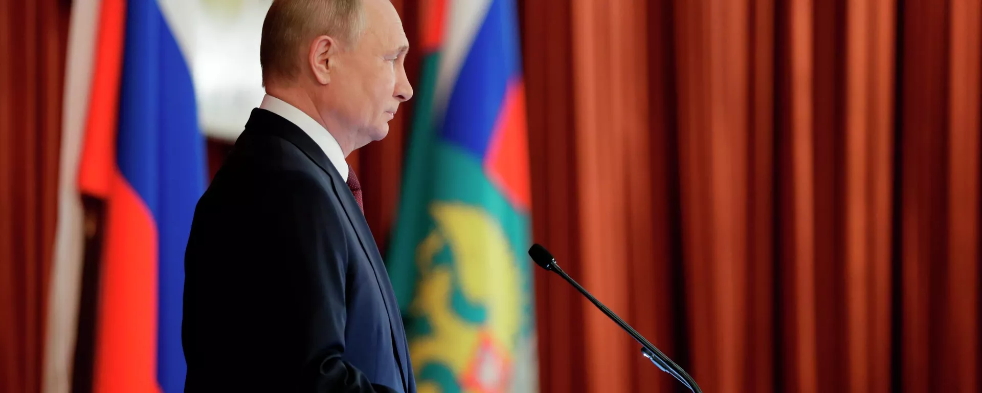 Президент РФ В. Путин принял участие в расширенном заседании коллегии Министерства иностранных дел - Sputnik Тоҷикистон, 1920, 19.11.2021