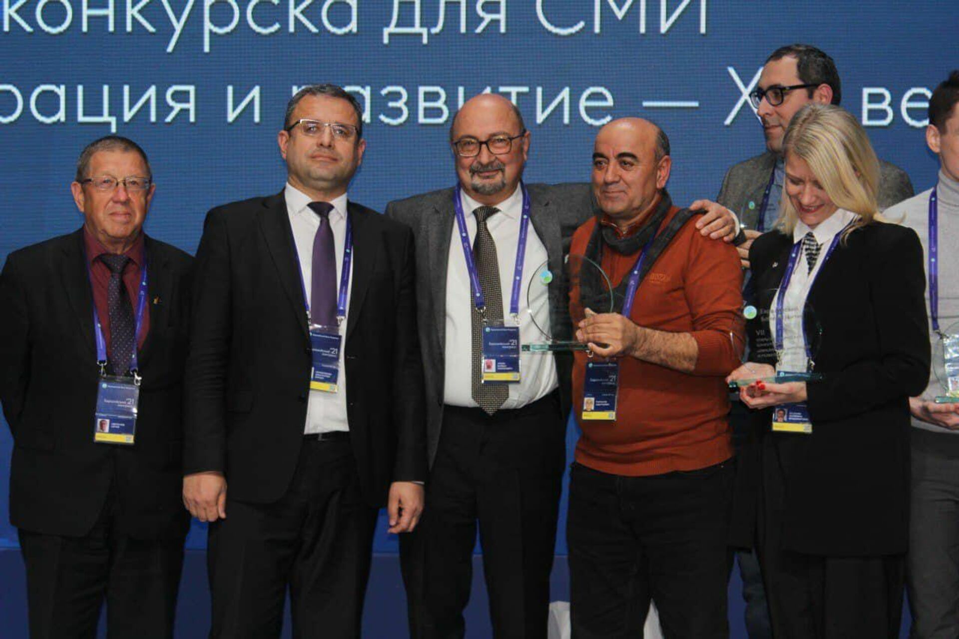 Участники творческого конкурса для СМИ II Евразийского конгресса - Sputnik Таджикистан, 1920, 04.12.2021