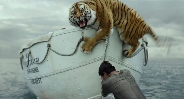 Кадр из фильма &quot;Жизнь Пи&quot;. Из-за трагедии в одной лодке с главным героем оказывается свирепый тигр. - Sputnik Таджикистан