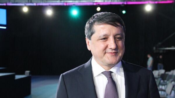 Шерали Кабир, Министр промышленности и новых технологий РТ - Sputnik Таджикистан