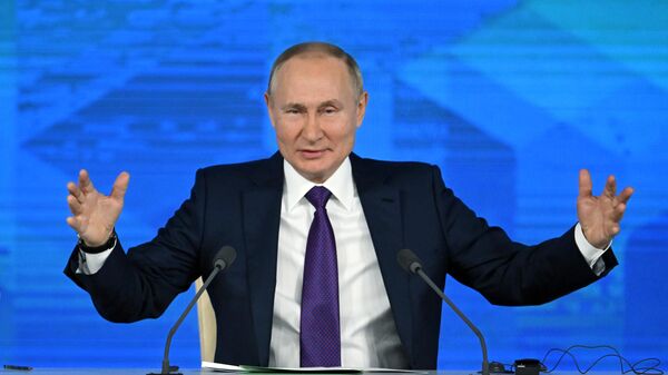 Ежегодная пресс-конференция президента России Владимира Путина  - Sputnik Таджикистан