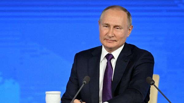 Ежегодная пресс-конференция президента России Владимира Путина - Sputnik Таджикистан