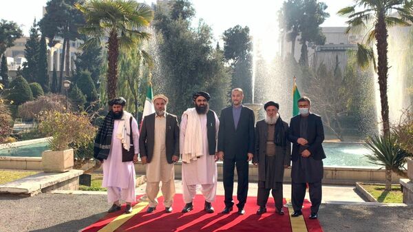 Встреча главы МИД Ирана с представителями талибана - Sputnik Тоҷикистон