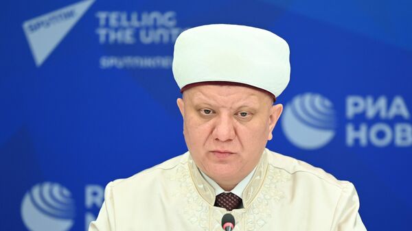 Глава Духовного собрания мусульман России муфтий Альбир Крганов - Sputnik Таджикистан