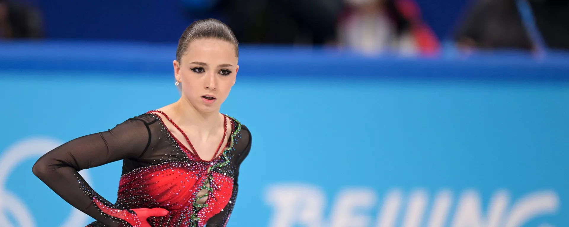 Российская спортсменка Камила Валиева выступает на командных соревнованиях по фигурному катанию на зимних Олимпийских играх в Пекине - Sputnik Тоҷикистон, 1920, 11.02.2022