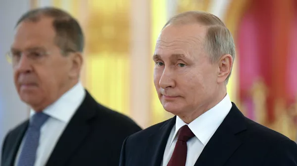 Президент РФ В. Путин принял верительные грамоты у послов иностранных государств - Sputnik Тоҷикистон