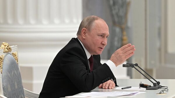 Президент РФ В. Путин провел заседание Совбеза РФ - Sputnik Таджикистан