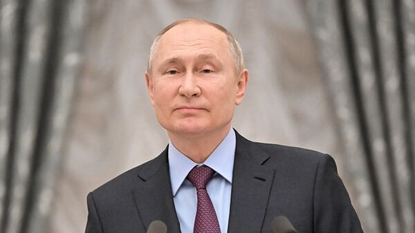 Президент РФ В. Путин провел переговоры с президентом Азербайджана И. Алиевым - Sputnik Таджикистан