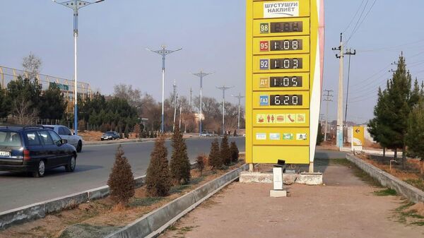 Цены на АЗС в Согде - Sputnik Таджикистан