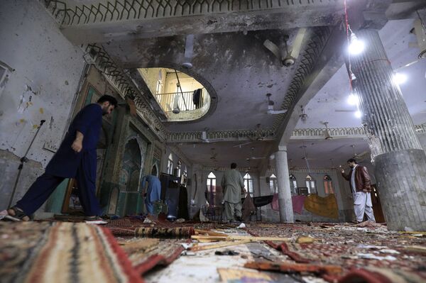 Все, что осталось от мечети после мощнейшего взрыва. - Sputnik Таджикистан