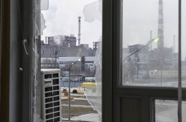 Радиационный фон на АЭС нормальный и контролируется специалистами Минобороны России. - Sputnik Таджикистан